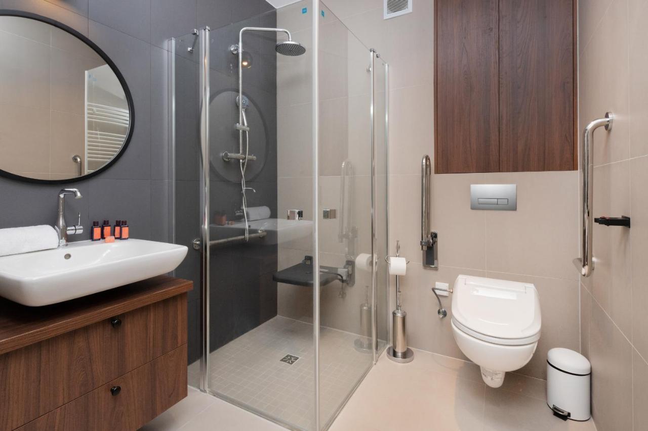 Superior Apartment With Balcony & Parking Gdansk By Noclegi Renters Prestige Εξωτερικό φωτογραφία
