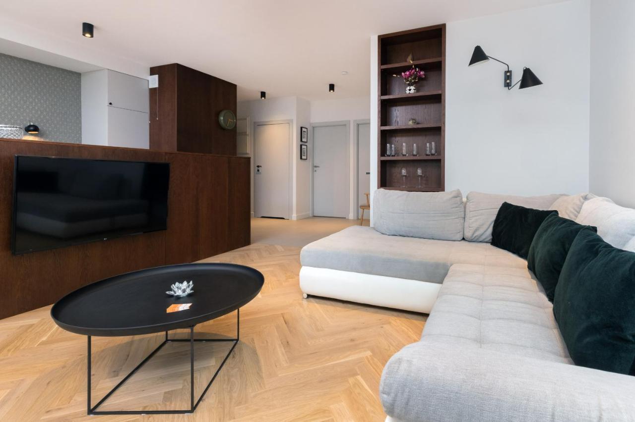 Superior Apartment With Balcony & Parking Gdansk By Noclegi Renters Prestige Εξωτερικό φωτογραφία